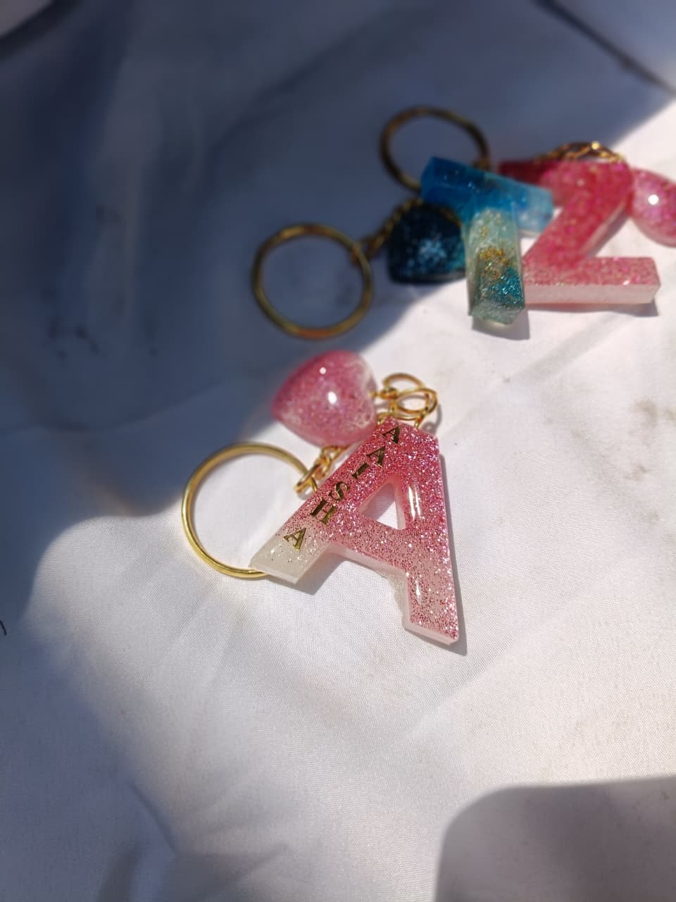 ✨ Customized Resin Alphabet Keychain – A Edition