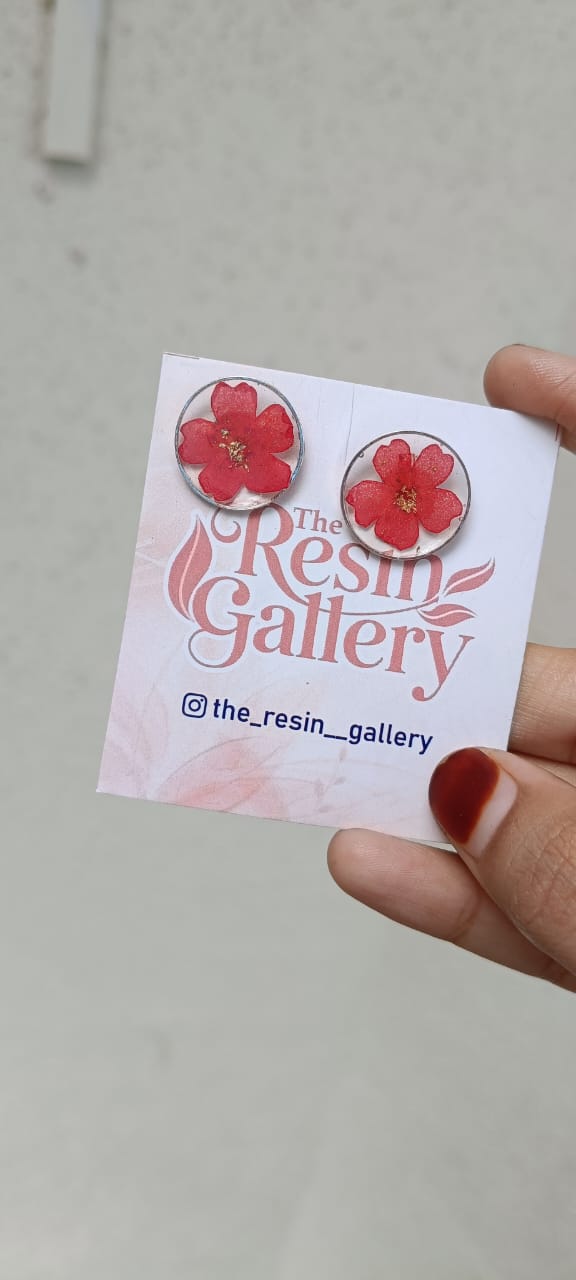 Blooming Scarlet Resin Studs ( Tops )