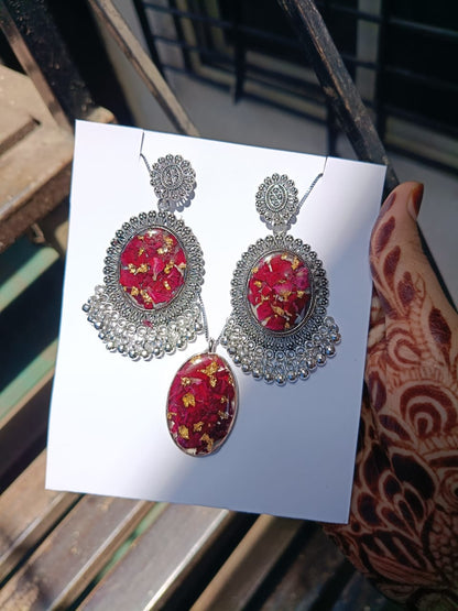 Regal Real Rose Resin Bridal Set