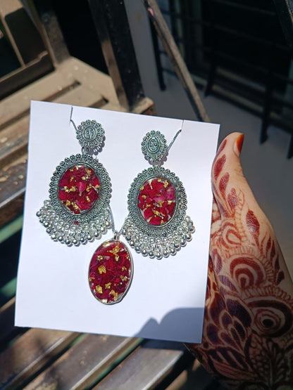 Regal Real Rose Resin Bridal Set