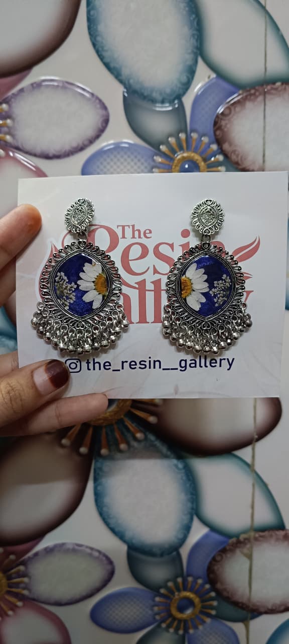Midnight Daisy Resin Earrings