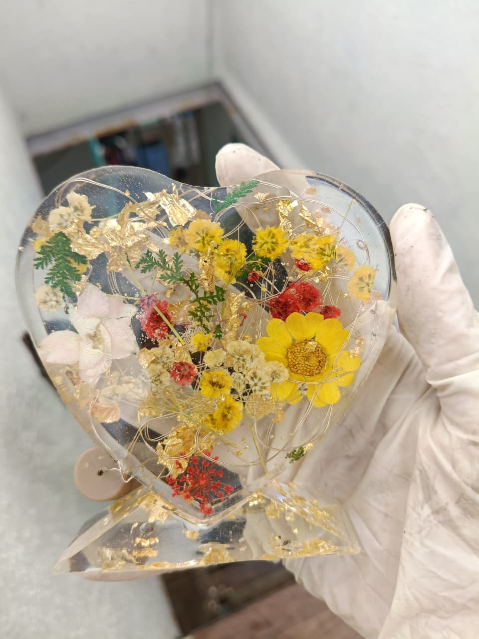 Eternal Bloom Heart Lamp