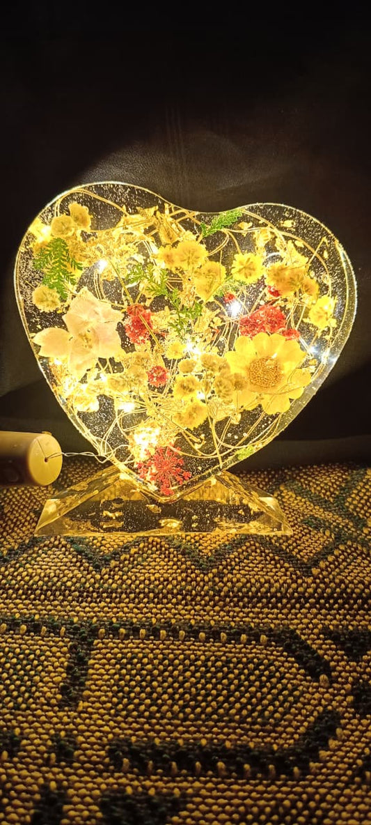 Eternal Bloom Heart Lamp