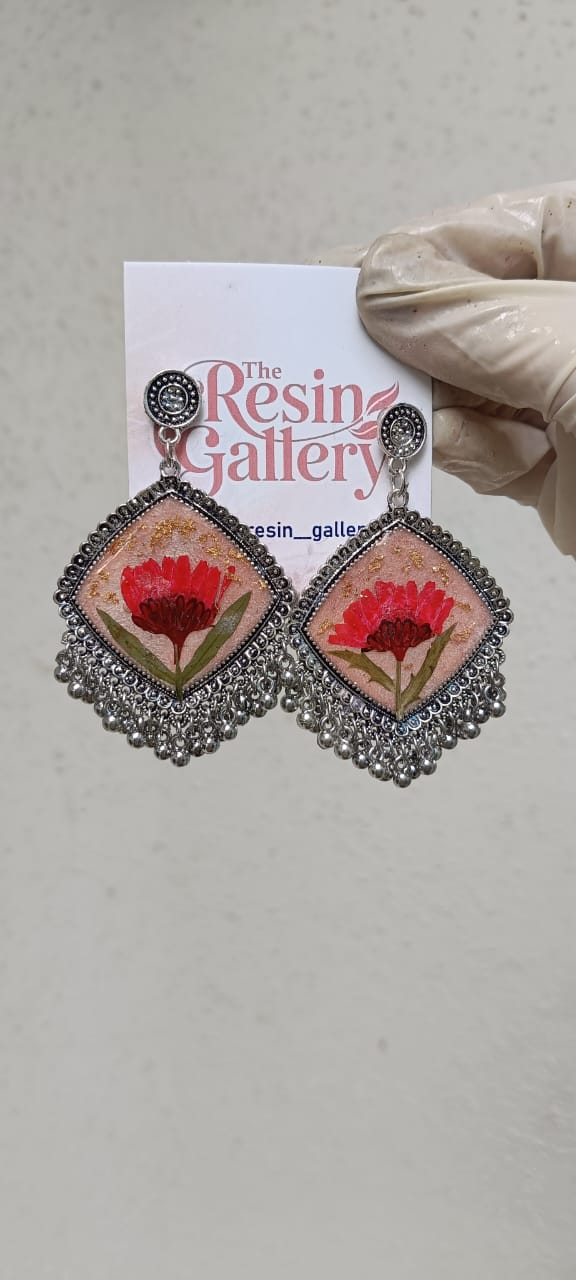 Blossom Elegance Resin Jewelry Set