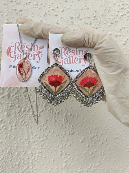 Blossom Elegance Resin Jewelry Set