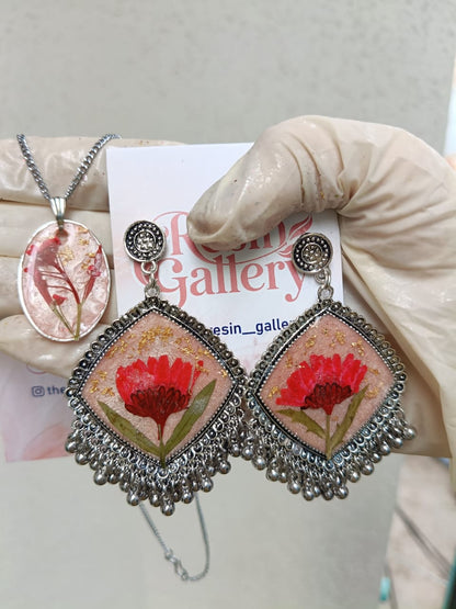 Blossom Elegance Resin Jewelry Set
