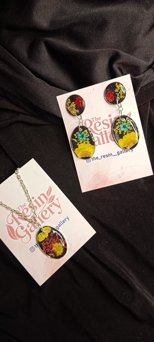 Bloom Essence Resin Jewelry Set – Floral Elegance