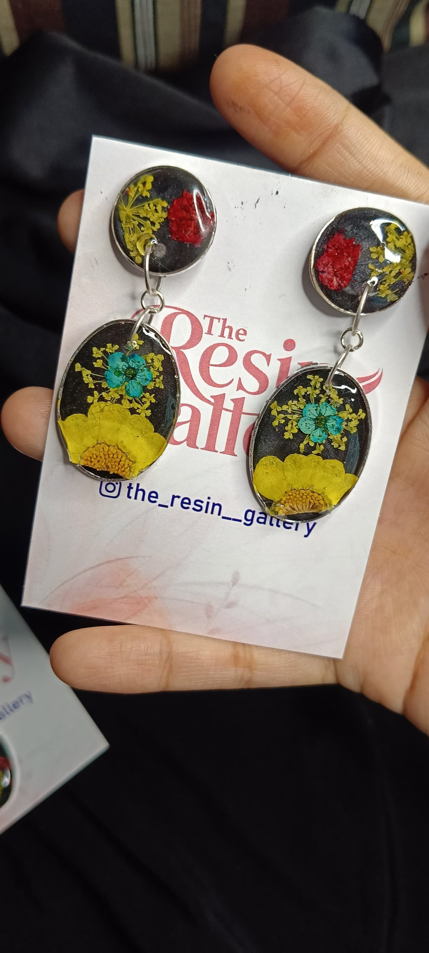 Bloom Essence Resin Jewelry Set – Floral Elegance